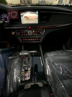 Kia Cadenza
